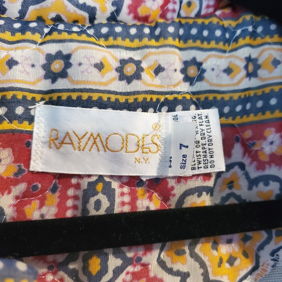 Raymodes quilted childrens long coat - Picture 3 of 4